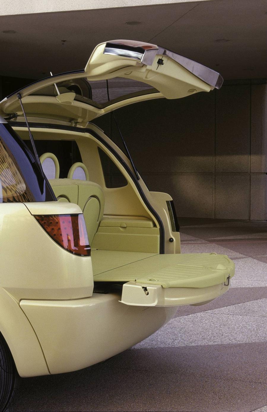 Багажник Saturn CV1 Concept 2000 года  (фото 3 из 13)
